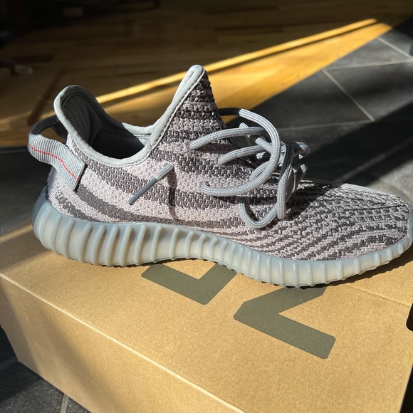 YEEZY BOOST 350 Beluga 2.0 - Picture 3 of 11